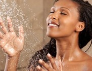 Különbségek a férfi és női zuhanyzás között