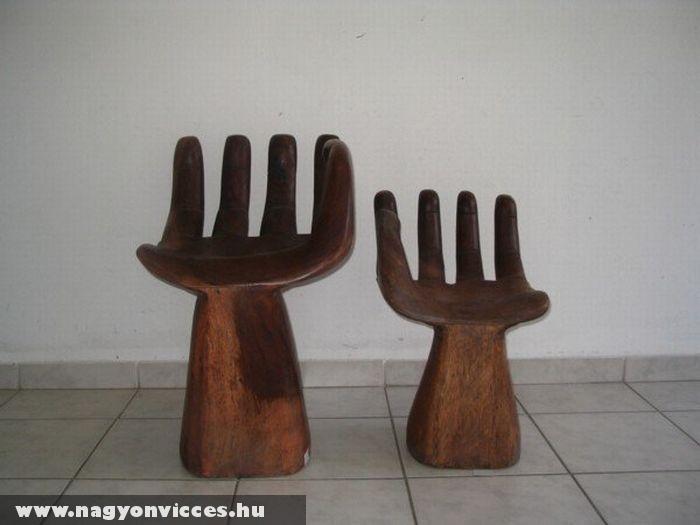 Furcsa székek