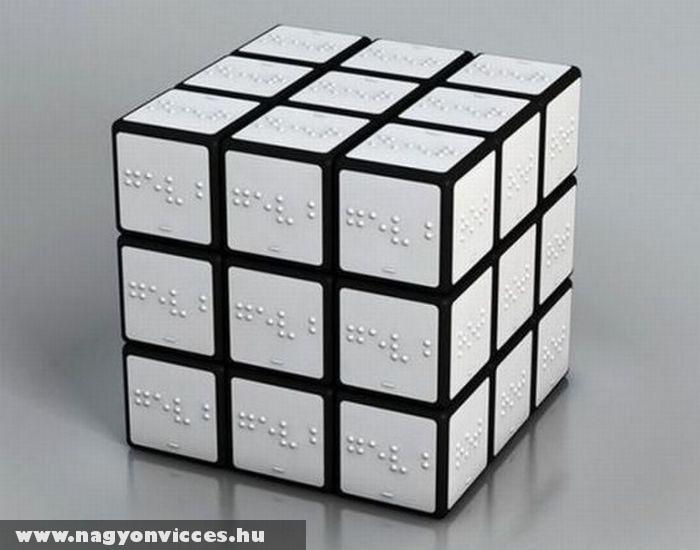 Rubik kocka vakoknak